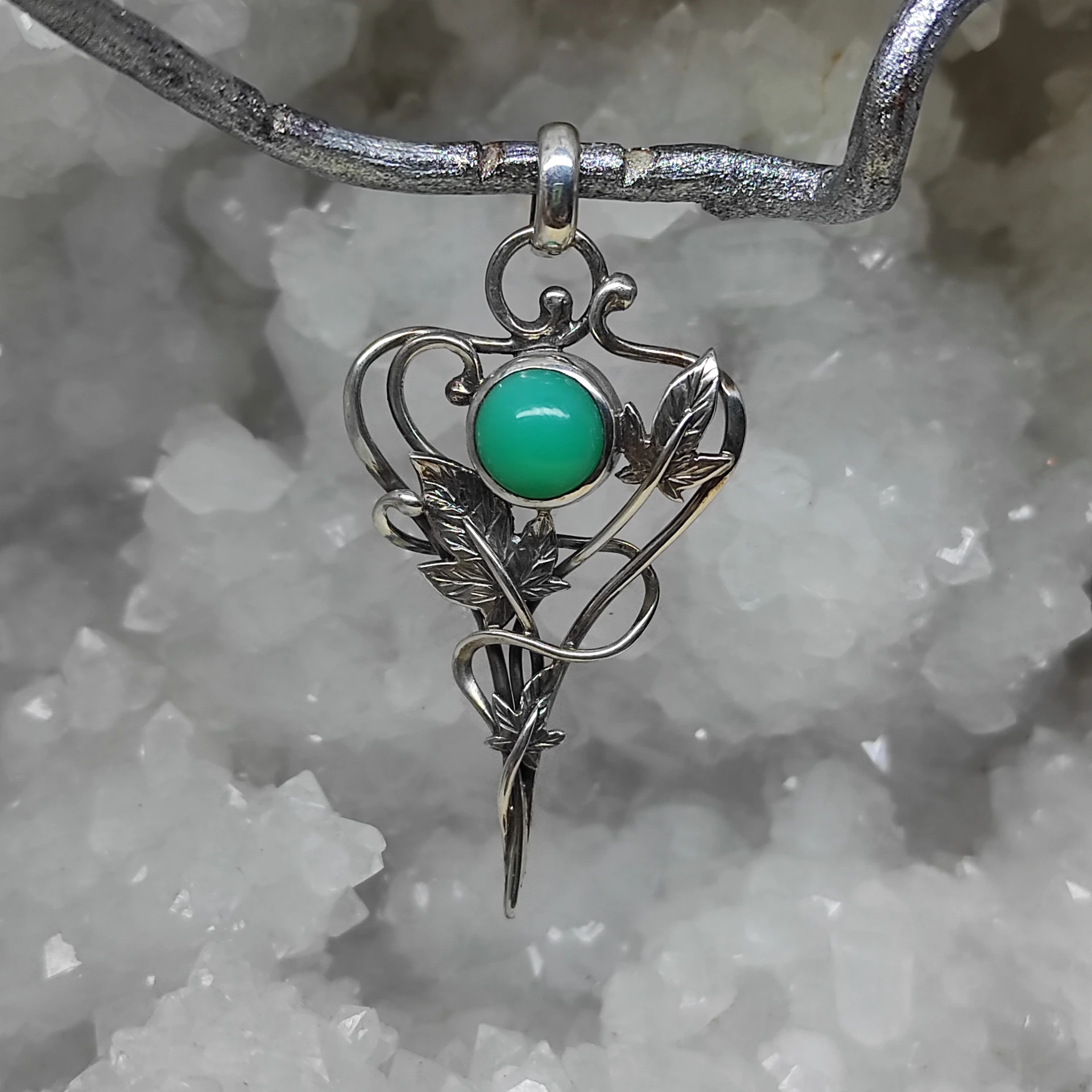 Pendentif chrysoprase et feuille de lierres