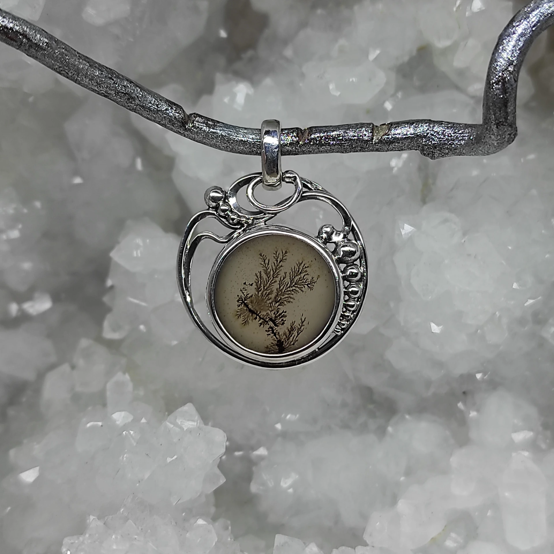 Pendentif agate dendritique